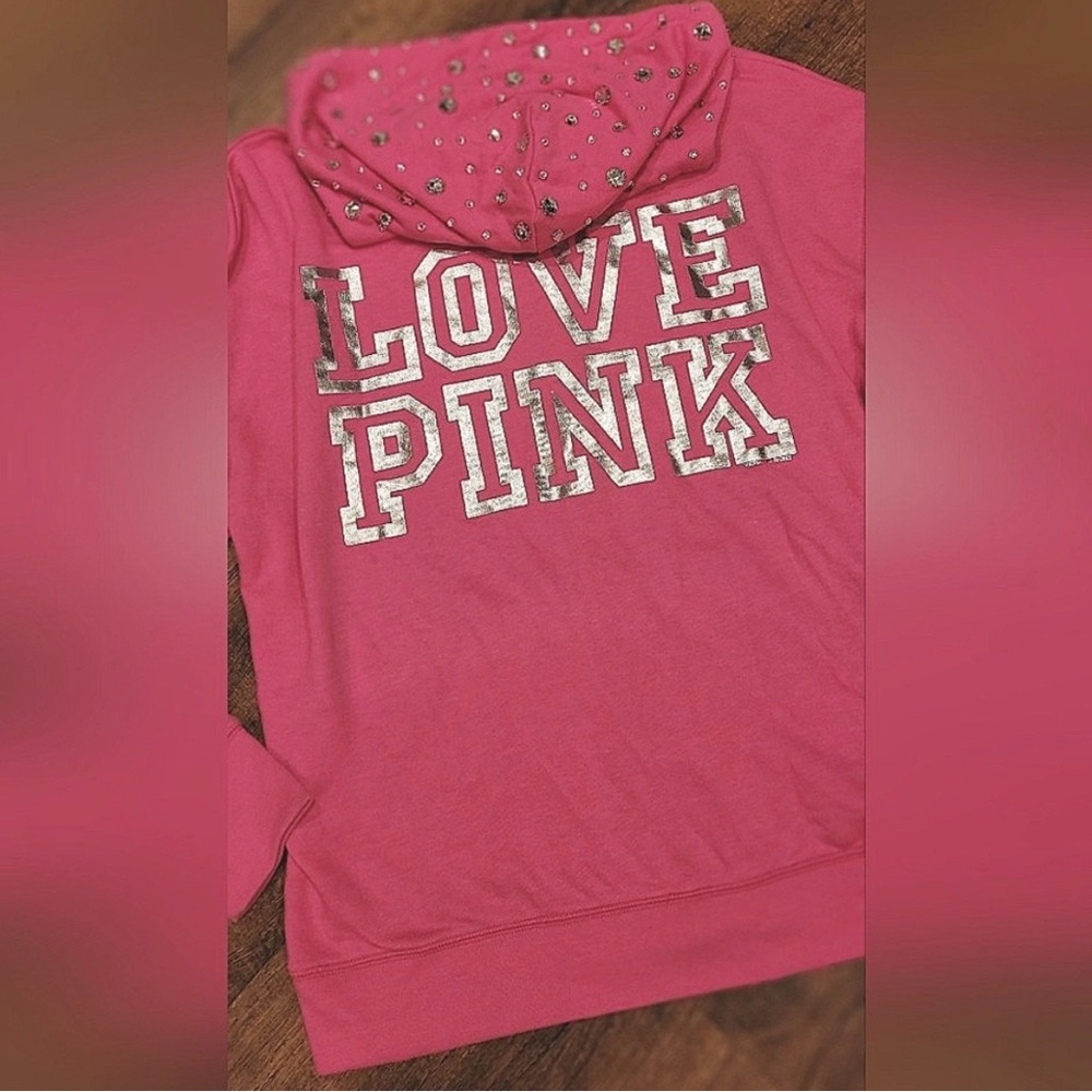 ISO PINK HOODIE!!!